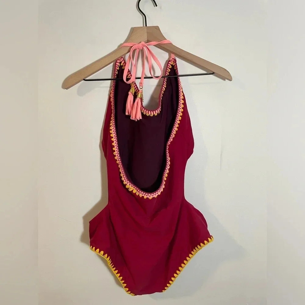 Jessica Simpson Reversible Embroidered Edge Monokini Purple/Deep Red - Picture 6 of 16
